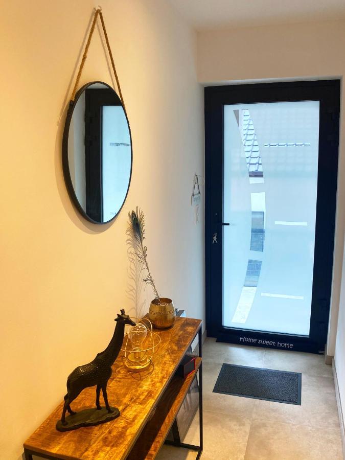 Gite Bella-K, Logement Privatif En Campagne A Gesves Exterior photo